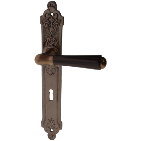 Zimmertürgarnitur Lurench in Messing, antik