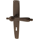 Zimmertürgarnitur Walram in Messing, antik