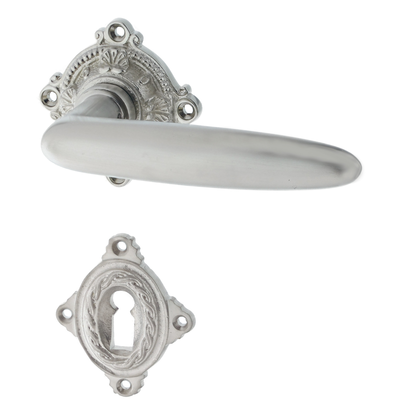 Zimmertürbeschlag aus Messing Gründerzeit rautenförmiges Design silber matt