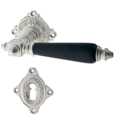 Zimmertürbeschlag aus Messing vernickelt, matt gebürstet silber matt elegantes Design